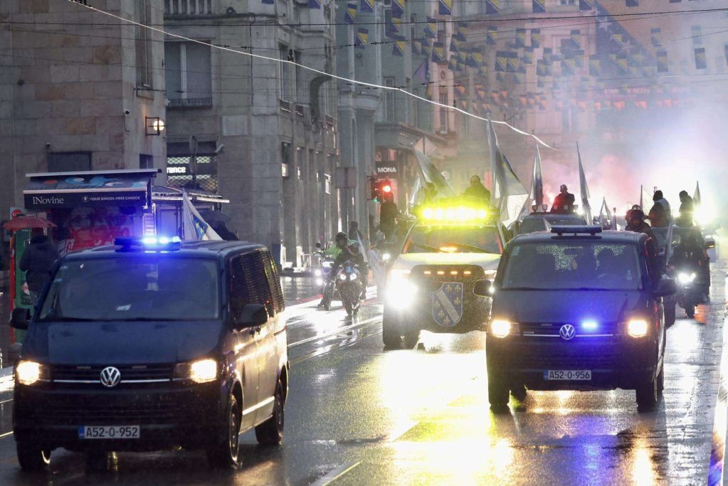 Katica poziva Sarajlije na ulice: Veliki policijski defile 19. septembra