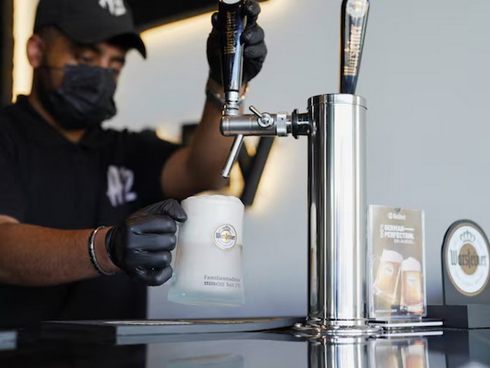 Saudijska Arabija proširila pristup prodavnici alkohola za nemuslimanske stanovnike