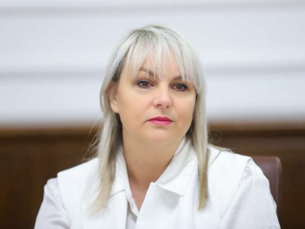 Savić-Banjac: Najviši funkcioneri SNSD-a čestitaju Miniću što mu je pala Vlada