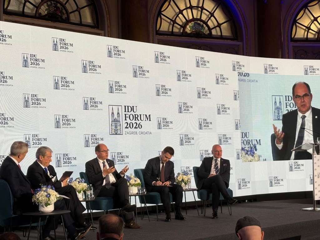 Schmidt: BiH treba iskoristiti promjenu u Evropi kako bi ubrzala put u EU