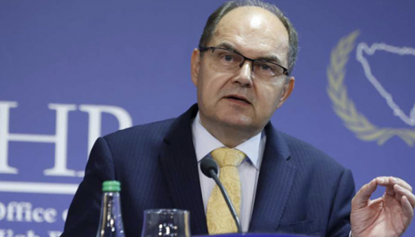 Schmidt: Procesuirati preostale predmete ratnih zločina