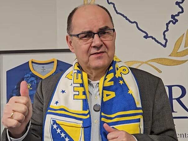 Schmidt sa šalom BiH poslao poruku: Hajmo Zmajevi!