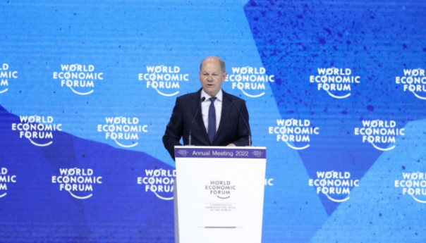 Scholz u Davosu: Nećemo prihvatiti mirovni plan diktiran iz Rusije