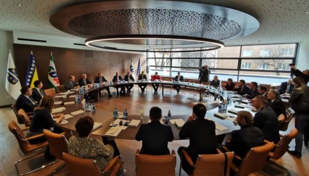 SDA: HDZ svim sredstvima pokušava spriječiti održavanje izbora