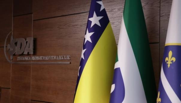 SDA: Neka Inzko umjesto žaljenja nametne zakon o zabrani negiranja genocida