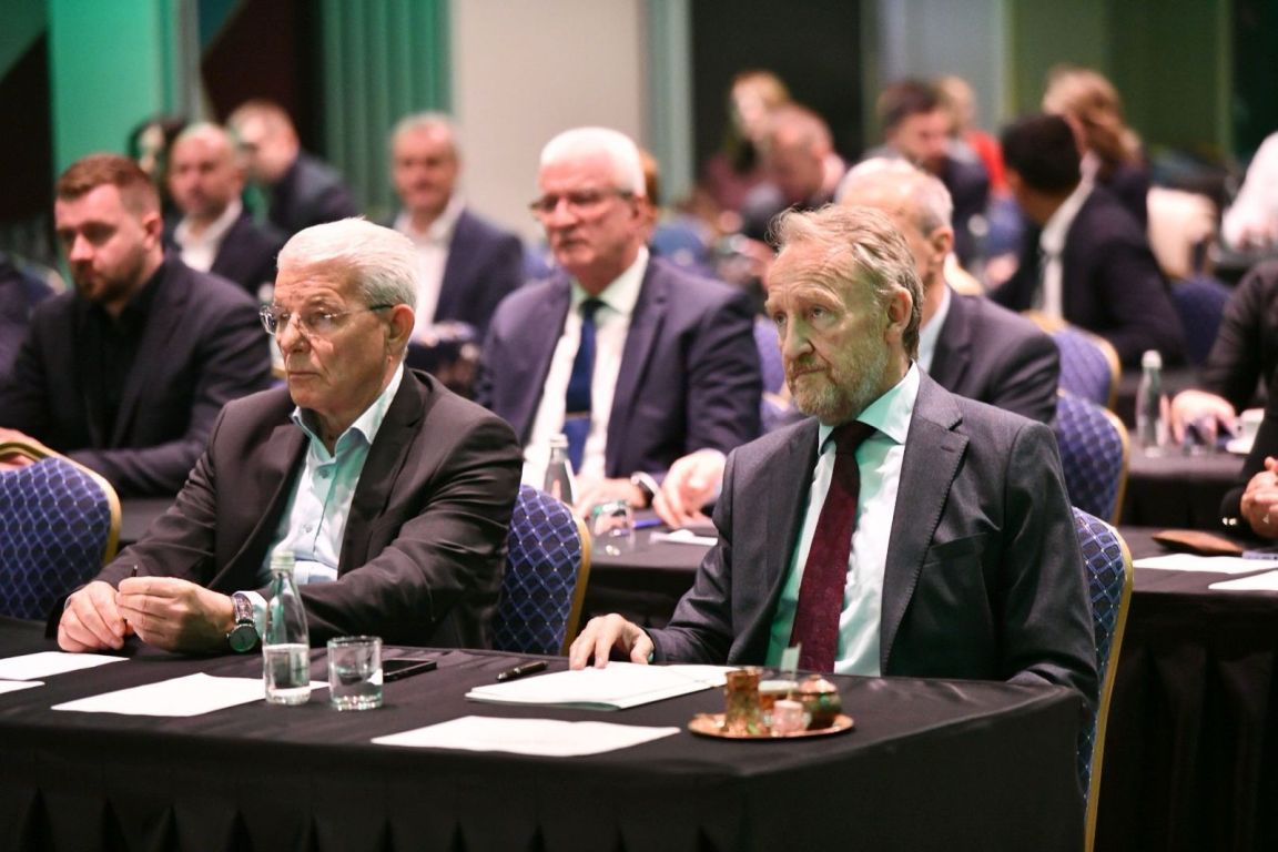 SDA: Procesuirati obilježavanje “Dana RS“ ili smijeniti glavnog tužioca