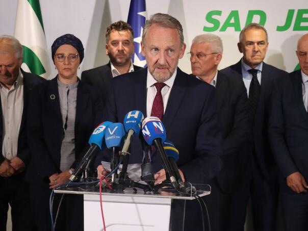 SDA: Spremna apelacija Ustavnom sudu BiH, simboli Armije RBiH ne smiju biti zabranjeni