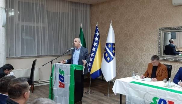 SDA USK: A-SDA je prodala Srebrenicu za biračke odbore u Cazinu