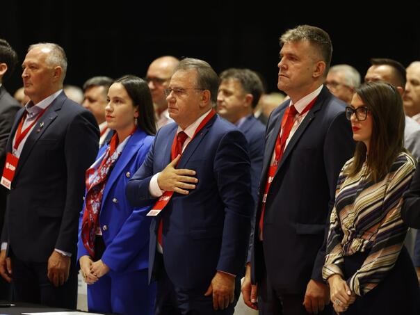 SDP poručio Dodiku: Žao nam je zbog stanja u RS, ali BiH će jedinstvena u EU
