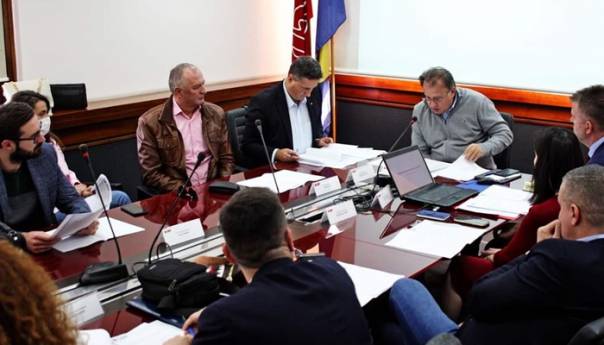 SDP: Vučićev poziv na dijalog 'Srba i Bošnjaka' pokušaj negiranja BiH