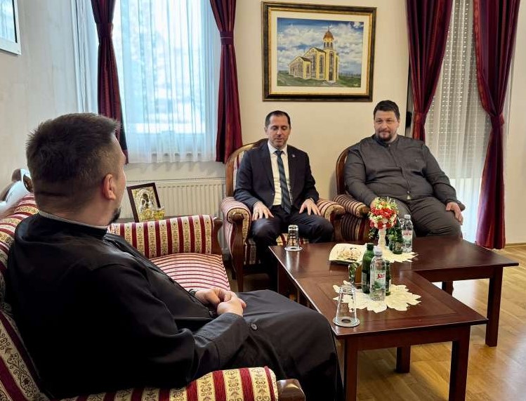 Sedić posjetio bihaćkog paroha: Očuvati tradiciju i otvorenost Bihaća