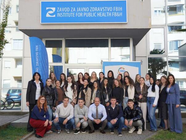 Sedmica održivog razvoja: Mladi učili o imunizaciji i važnosti provjerenih informacija
