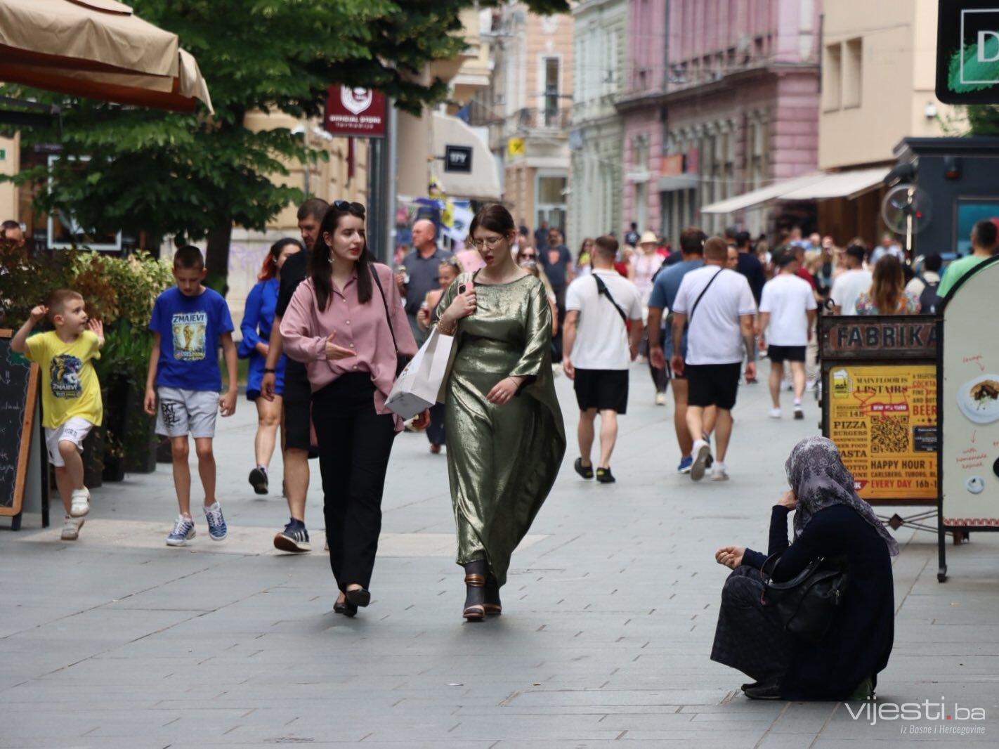 Sezona i najezda prosjačenja: Ko u Sarajevu ne radi svoj posao?