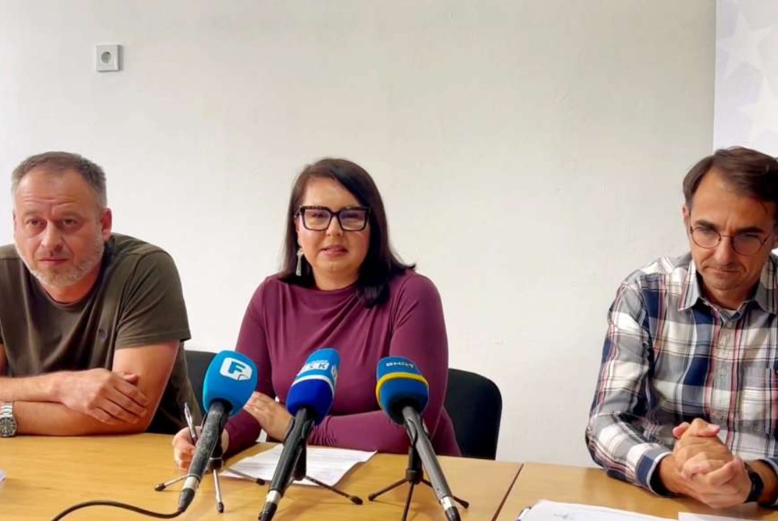 Sindikat odgodio štrajk prosvjetara u USK: Počinje proces mirenja s Vladom