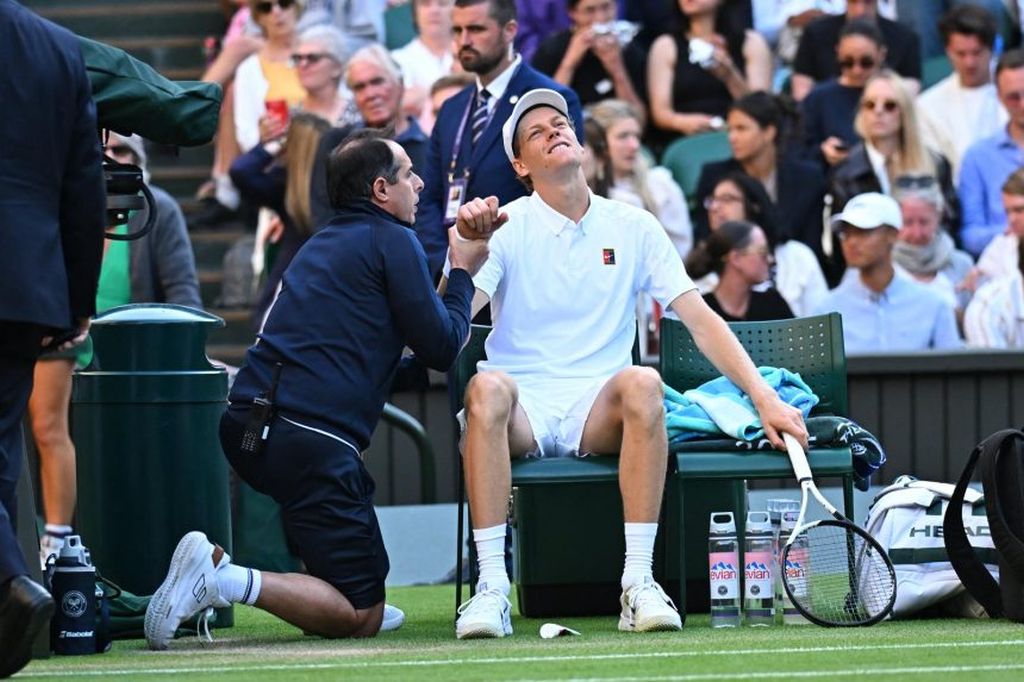 Sinner čeka pregled, moguće povlačenje s Wimbledona?