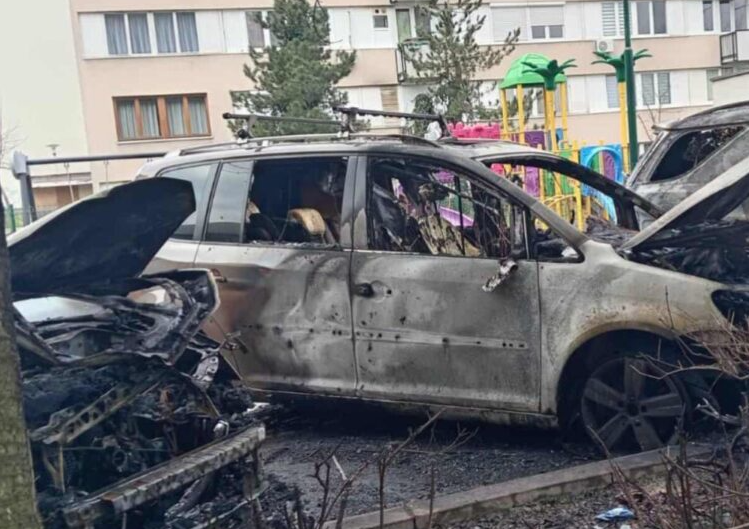 Sinoć u Sarajevu izgorjela tri automobila