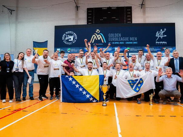 Sinovi Bosne pobjednici turnira Zlatne lige u sjedećoj odbojci u Lukavcu