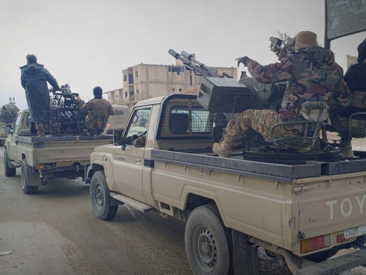 Sirijska vojska u sukobima s Kurdima i ostacima režima