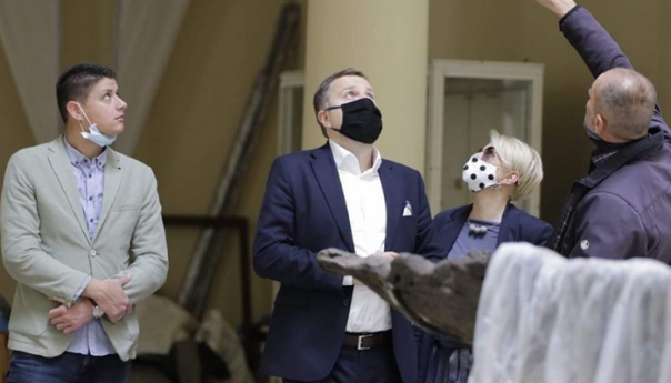 Skaka tokom posjete: Grad Sarajevo će pomoći Zemaljskom muzeju!