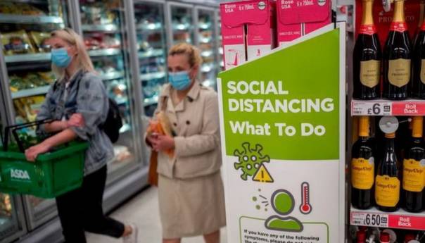 Škotska uvodi obavezno nošenje zaštitnih maski u trgovinama