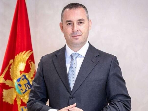 Skupština Crne Gore smijenila ministra sporta i mladih Dragoslava Šćekića