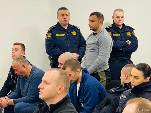 Skupština TK traži izvještaj o sukobu huligana kod Tuzle