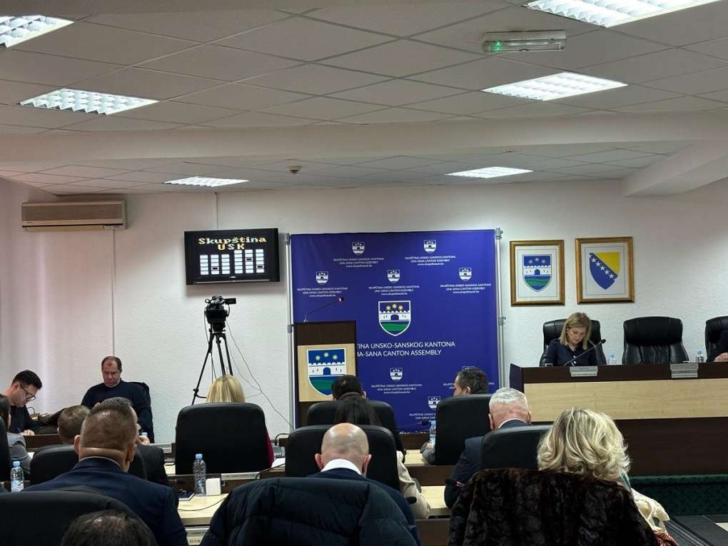 Skupština USK usvojila rebalans budžeta, 4,5 miliona KM ide u prioritetne sektore