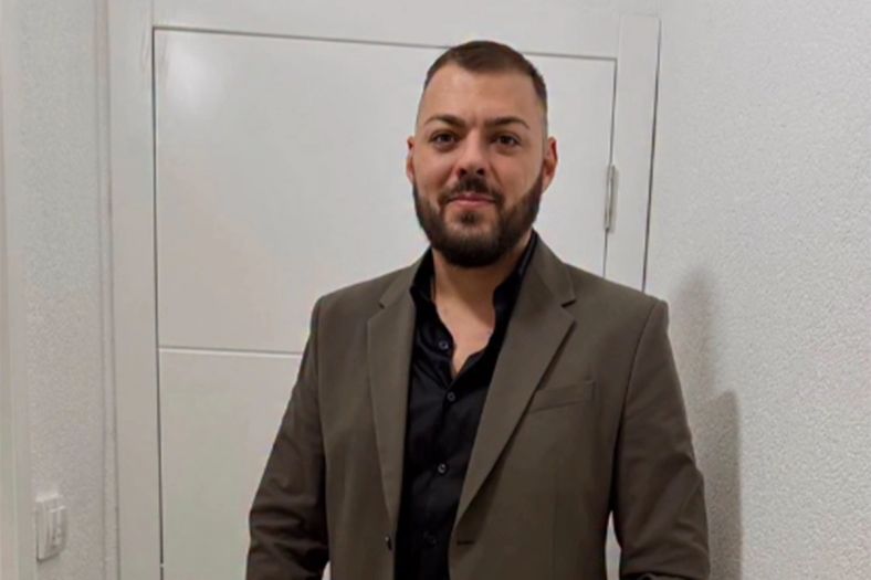 Slobodan Vasić napravio incident u avionu pa završio na psihijatriji