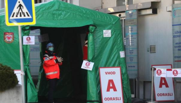 Slovenija dobila veću količinu zaštitne opreme iz Češke
