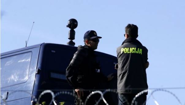 Slovenija: Otkriveno više stranih vozila koja su krijumčarila migrante