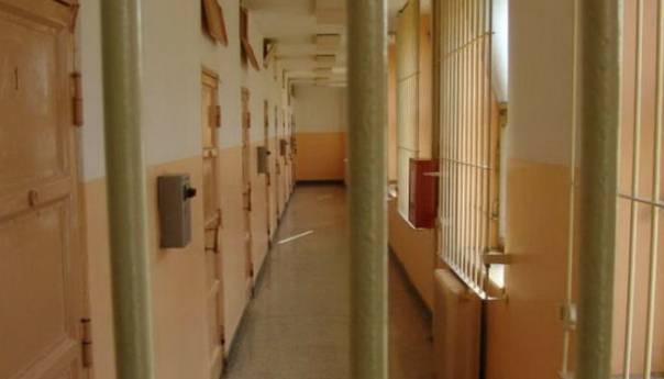 Slovenski zatvori u novom režimu zbog koronavirusa