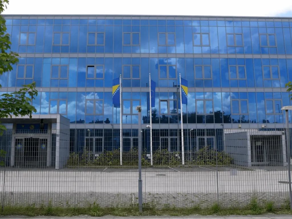 Služba za strance hakovana zbog zastarjelog sistema? Na udaru desetine institucija