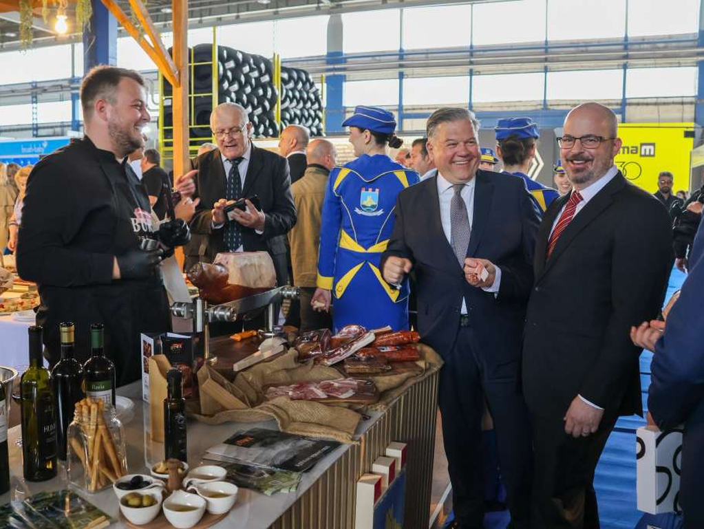 Snažne trgovinske veze između Sjedinjenih Država i Bosne i Hercegovine