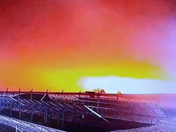 Snimljen trenutak pada aviona libijske delegacije: Nebo obasjala eksplozija