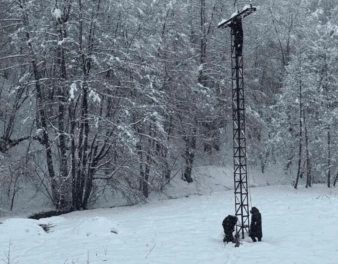 Snježni kolaps u Krajini: Desetine hiljada domaćinstava bez struje