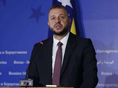 SNSD dao milione za institucije čije je ukidanje najavljivao