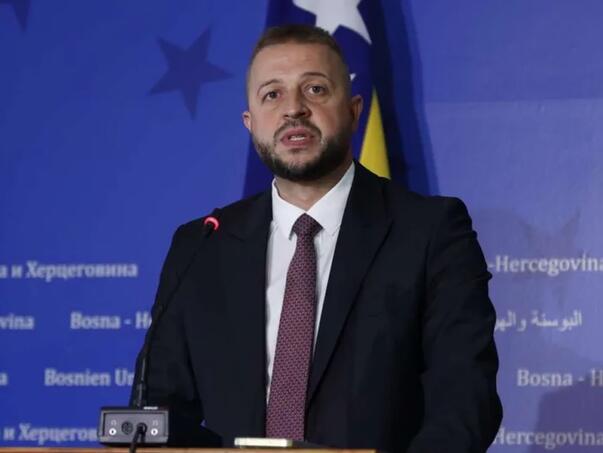 SNSD dao milione za institucije čije je ukidanje najavljivao