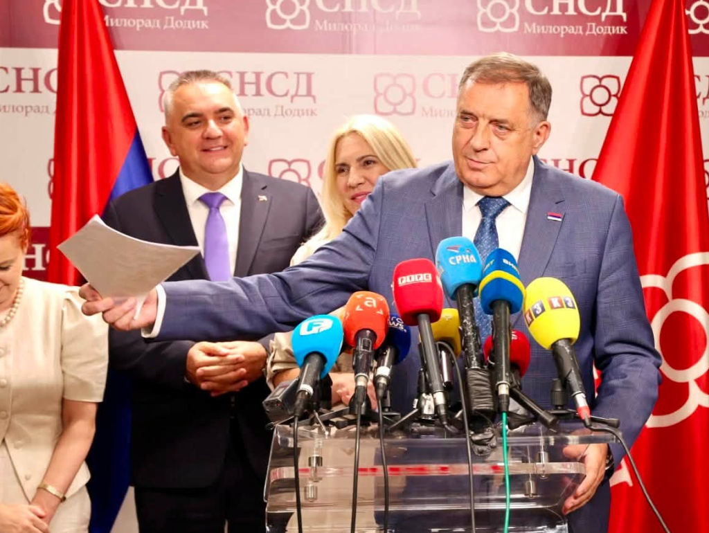 SNSD: Nosilac liste i Dodikov sin, potvrđeni Minić i Cvijanović