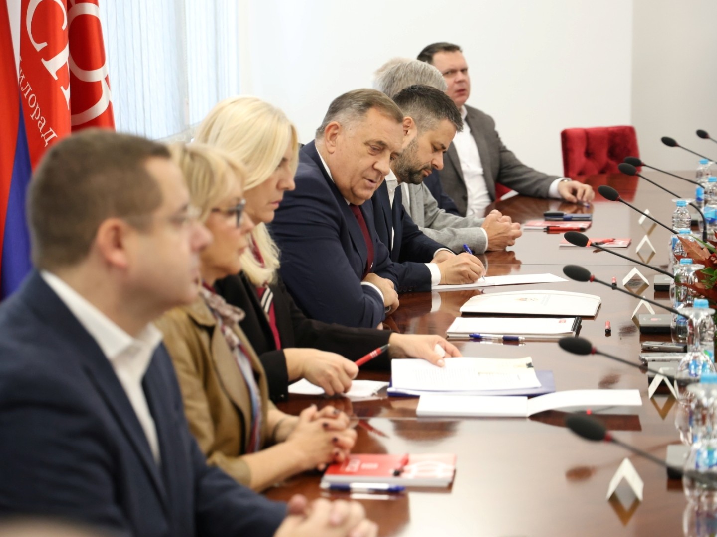 SNSD poziva opoziciju na zajednički nastup i u RS