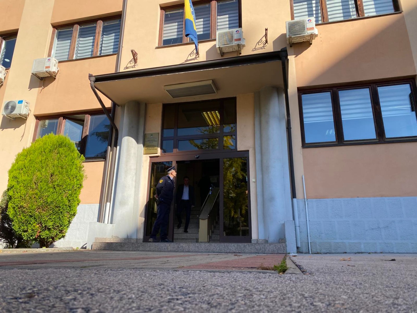 Sociologinja o užasu u Tuzli: Pogledaju li se u ogledalo, imaju li svoju djecu?