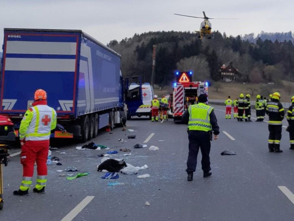 Šofer iz BiH teško povrijeđen u Austriji, helikopter ga prevozio do bolnice