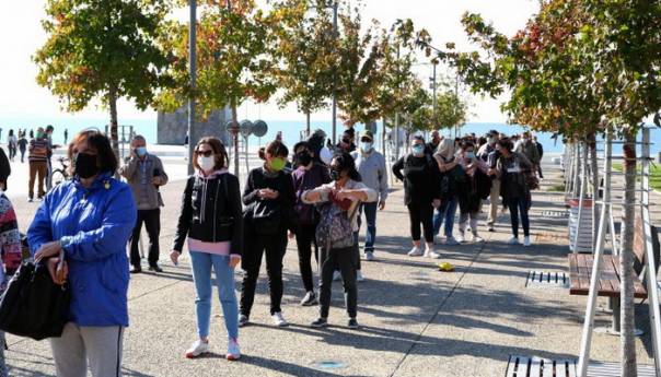 Solun u 'crvenoj zoni'; zatvaraju se kafići i restorani...