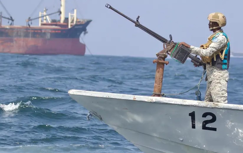 Somalijski pirati ubili pet članova posade otetog tankera