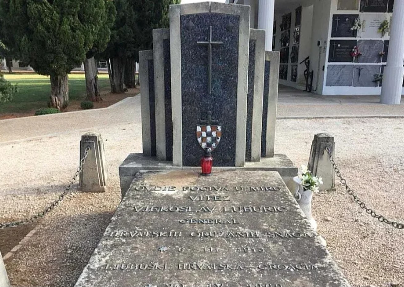 Španija naredila uklanjanje simbola NDH s ustaškog groba Maksa Luburića