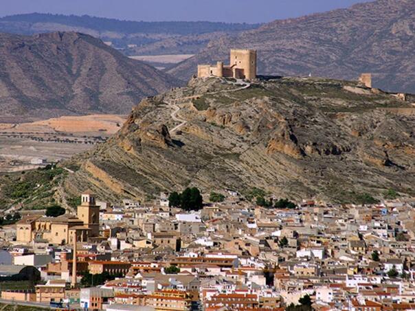 Španski grad zabranio muslimanima slavljenje bajrama u javnosti, uprkos ustavu