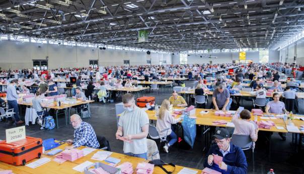 SPD slavio u Bavarskoj, CDU u Berlinu tek treća