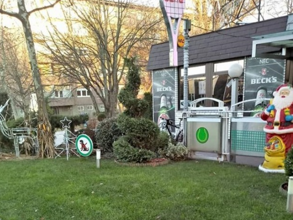 Splićani pretučeni ispred kluba u Zagrebu: "Retardirani Tovari, gubite se"