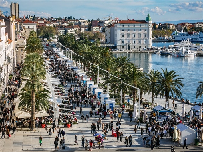 Split: Motikom nasrnuo na novinara, policija istražuje prijetnje