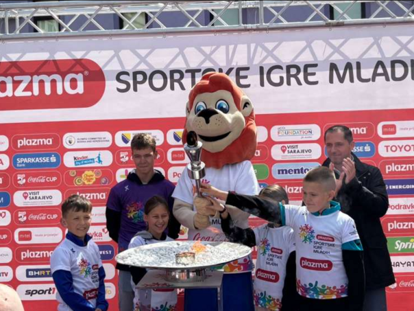 Sportski duh i fair play okupili stotine mališana u Bihaću