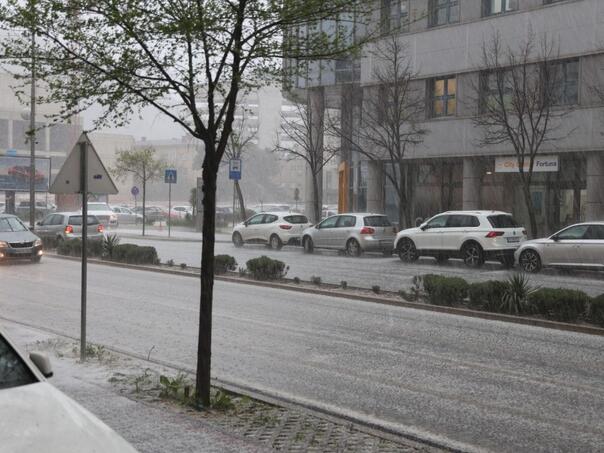 Sprema se nevrijeme: Udari vjetra do 80 km/h